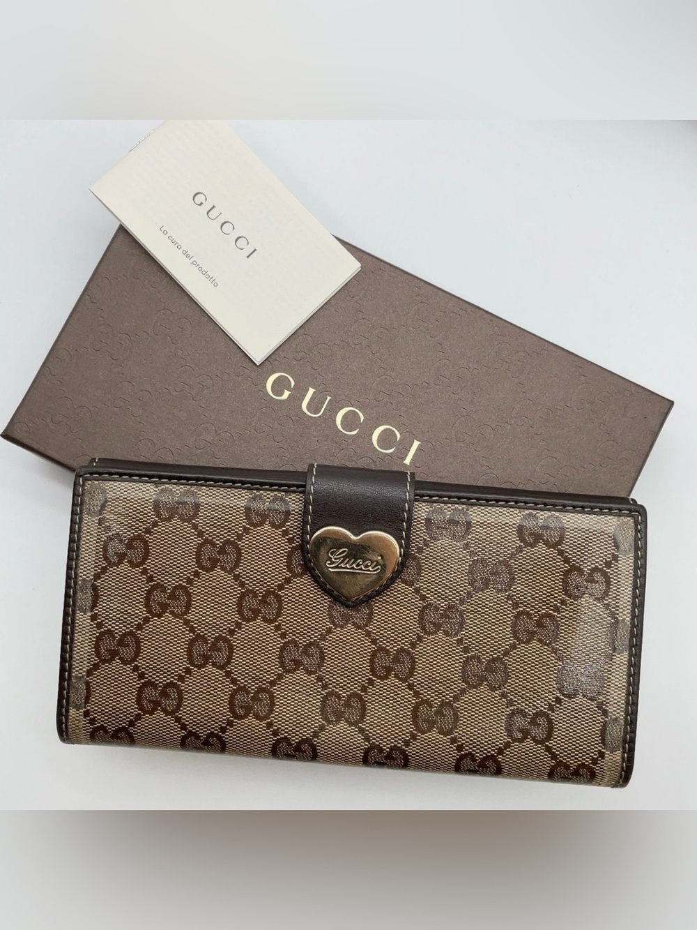 Auth Gucci GG Lovely Heart
Long Wallet